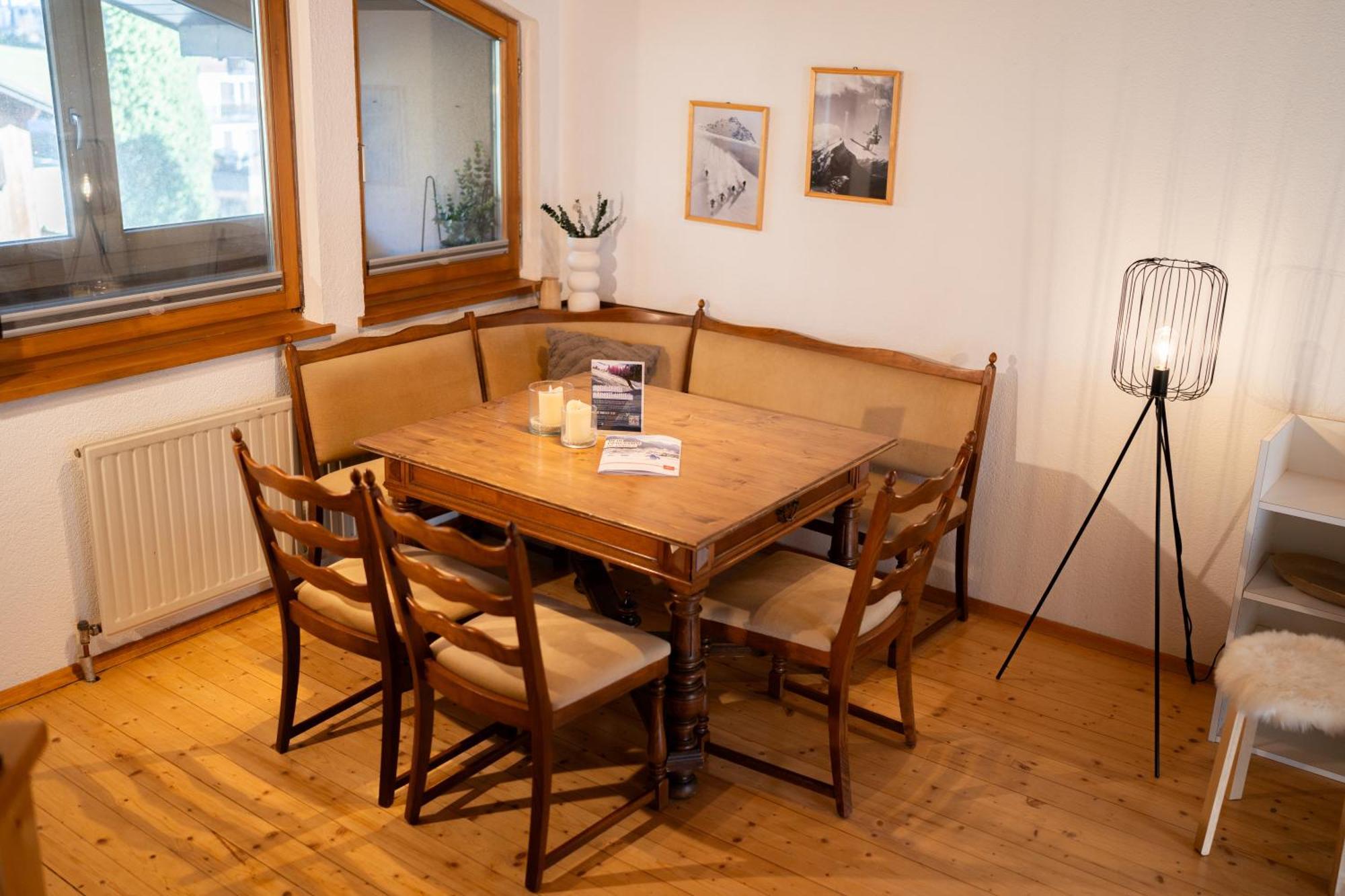 Homy Alpine Deluxe Chalet In St Anton Im Montafon ซังคท์อันทน อิม มนทาฟน ภายนอก รูปภาพ
