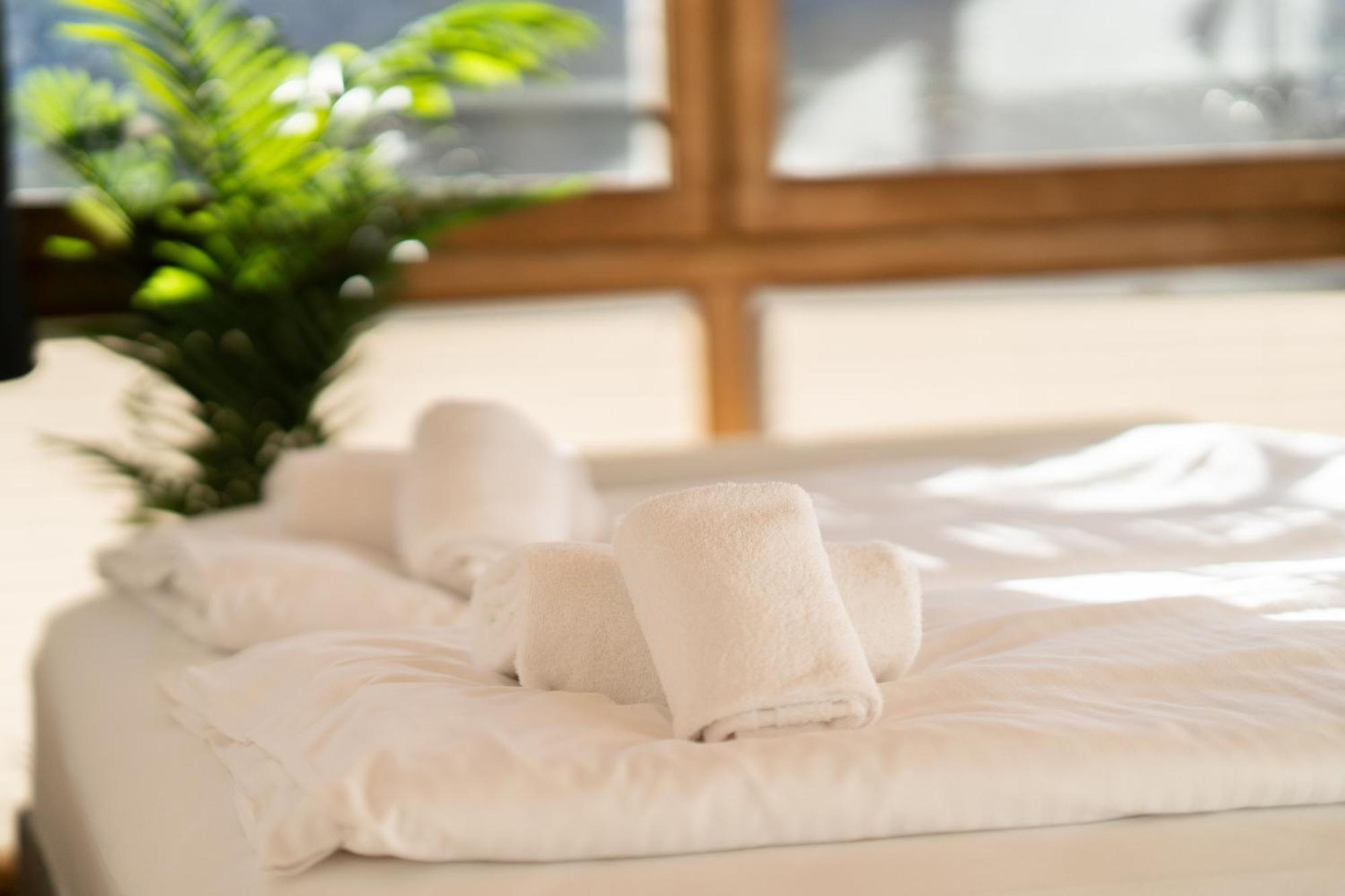 Homy Alpine Deluxe Chalet In St Anton Im Montafon ซังคท์อันทน อิม มนทาฟน ภายนอก รูปภาพ