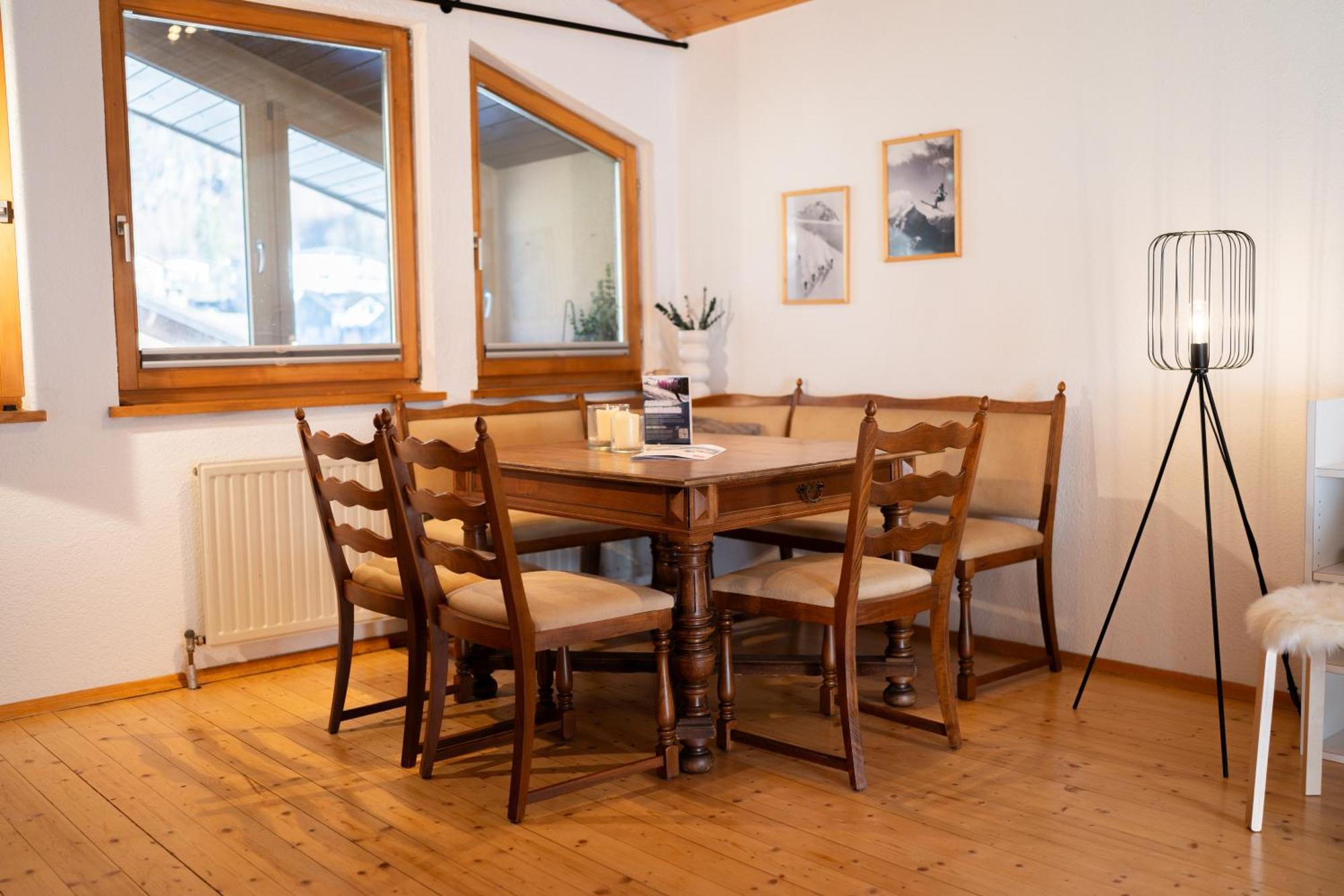 Homy Alpine Deluxe Chalet In St Anton Im Montafon ซังคท์อันทน อิม มนทาฟน ภายนอก รูปภาพ